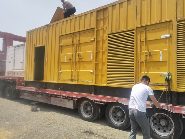金台发电机出租100KW发电机需要什么规格的电缆线？