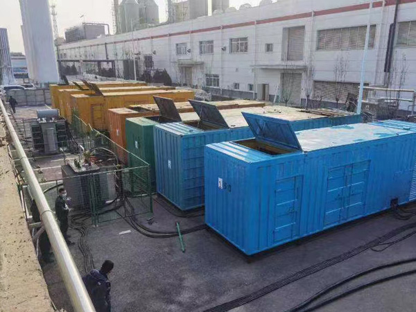 金台380V和690V电压的电缆线相同吗？