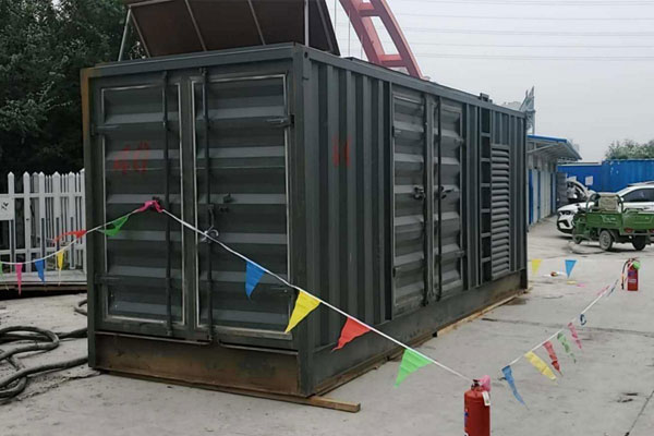 金台发电机租赁空气滤清器多久更换一次？