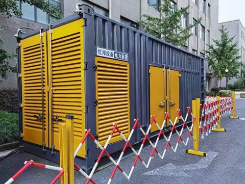 金台如何使用转速表检查发动机的转速？