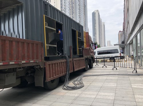 金台冷却液不足的情况下如何检查柴油发电机组？