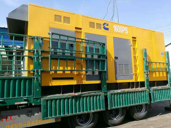 金台测量水冷式机油散热器密封件尺寸时的注意事项有哪些？